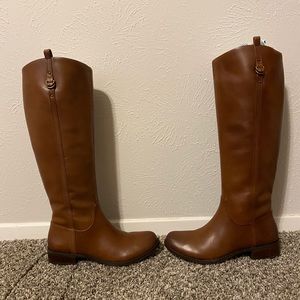 BRAND NEW Gianni Bini Jayceson Boots